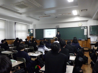 画像の代替テキストを入力ください。