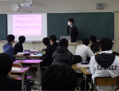 画像の代替テキストを入力ください。