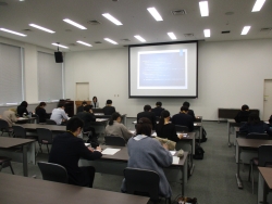 画像の代替テキストを入力ください。