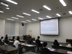 画像の代替テキストを入力ください。