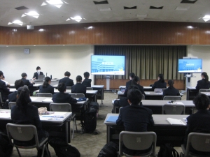 業務説明の様子