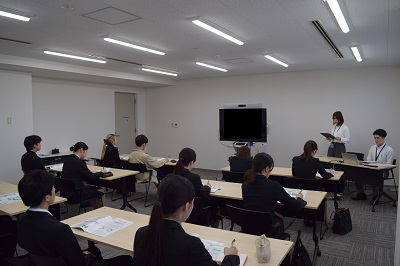 画像の代替テキストを入力ください。