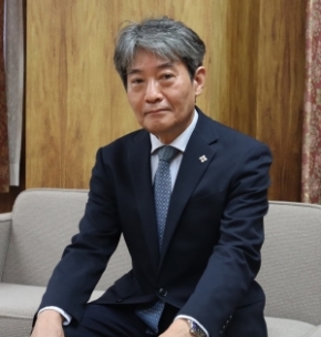 画像の代替テキストを入力ください。