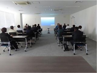 画像の代替テキストを入力ください。