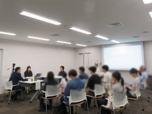 画像の代替テキストを入力ください。