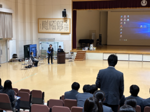 画像の代替テキストを入力ください。