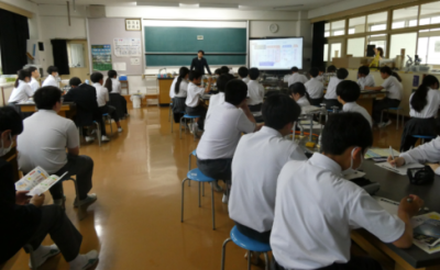 画像の代替テキストを入力ください。