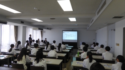 画像の代替テキストを入力ください。